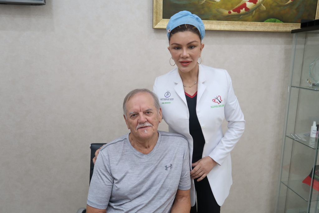 Dr Inder With Happy Patient From Australia